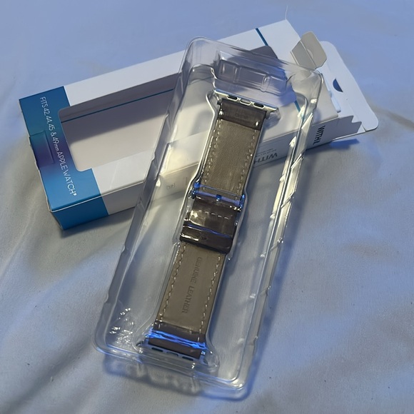 WITHit Brown Premium Leather Band for 42/44/45mmUltra/Ultra 2 (49mm) Apple Watch - Picture 7 of 9